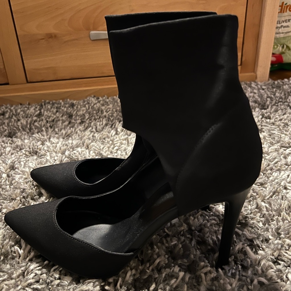 Call It Spring Heels - Picture 3 of 10